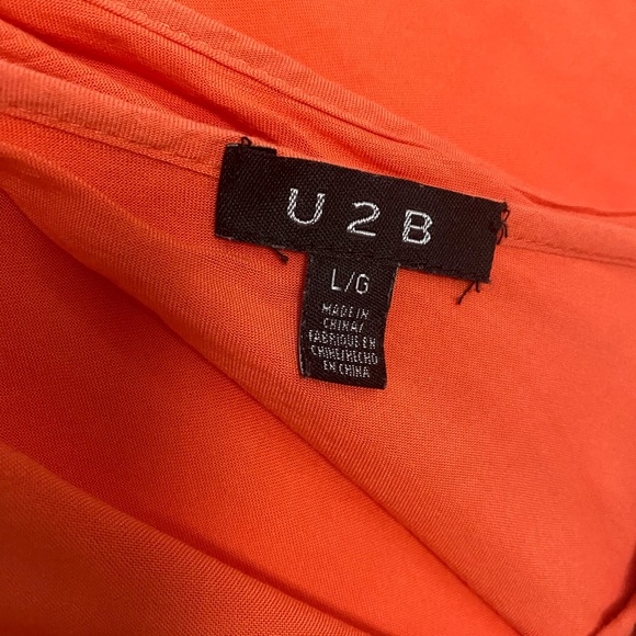 Orange tank - Picture 3 of 3